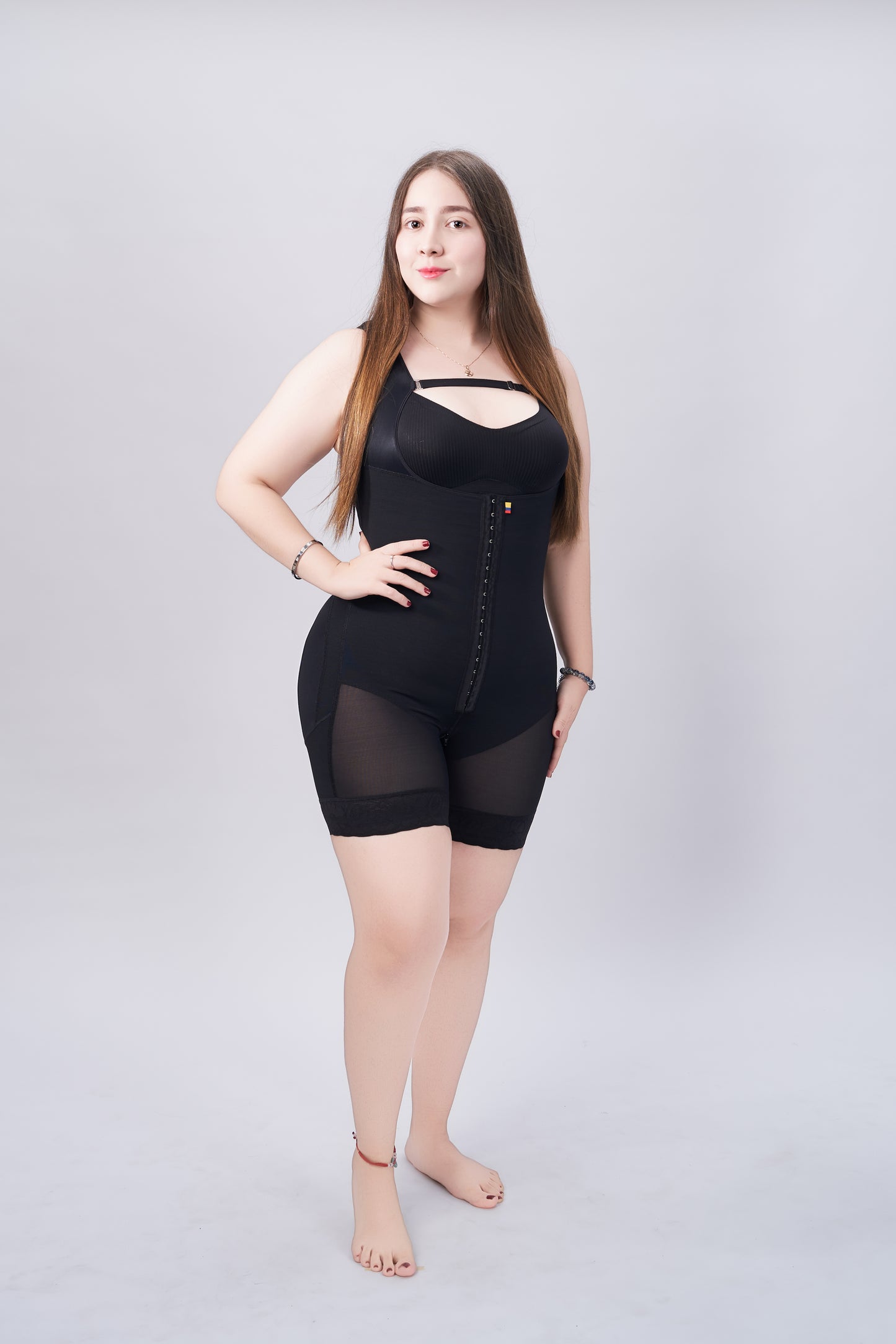 In 2025, the new one-piece corset has 3 rows of Shapewear Women Tummy Control.